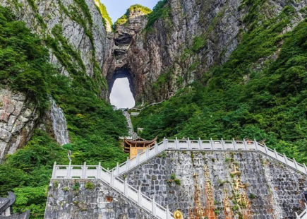 5 Days to Zhangjiajie, Furong & Fenghuang — photo 2