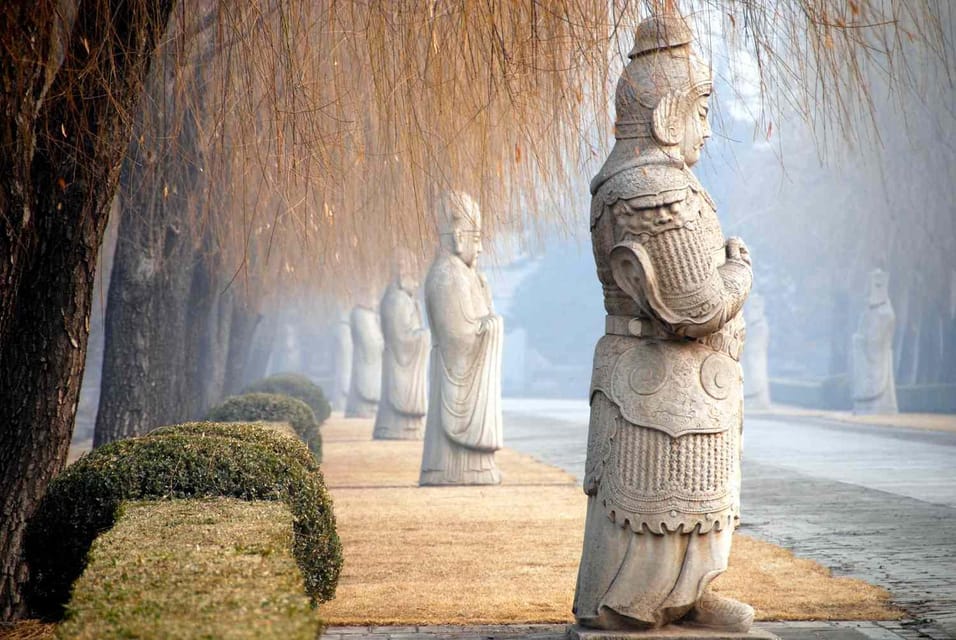 Juyongguan Great Wall, Sacred Way & Ming Tombs Trip — photo 2