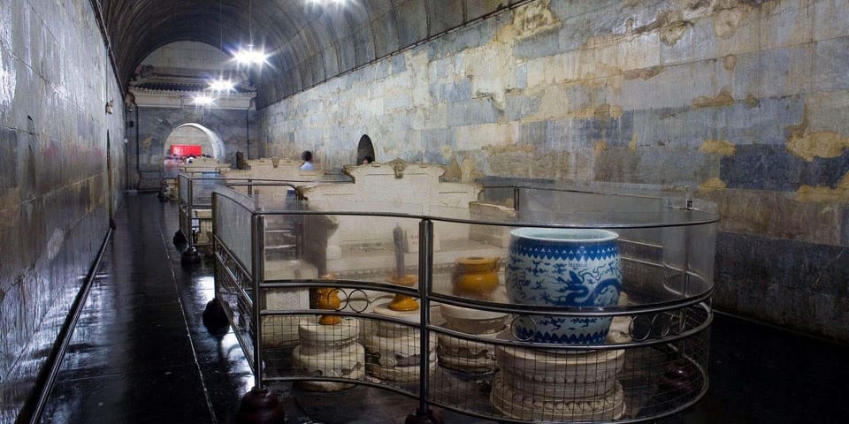 Juyongguan Great Wall, Sacred Way & Ming Tombs Trip — photo 3