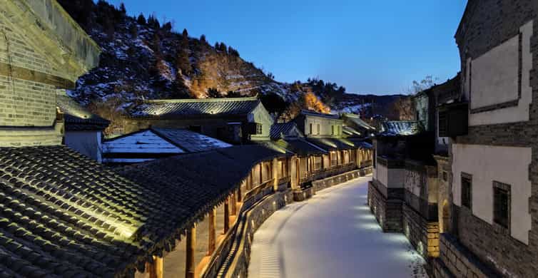 Beijing: Simatai Great Wall & Gubei Water Town Private Tour — photo 4