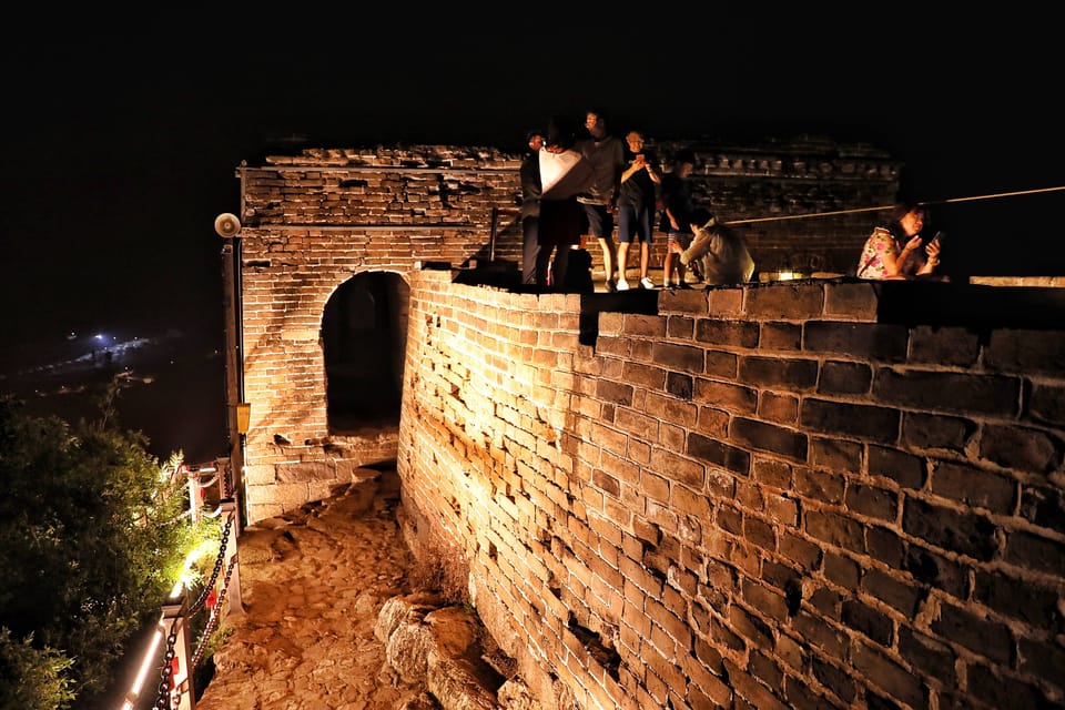 Beijing: Simatai Great Wall & Gubei Water Town Private Tour — photo 5