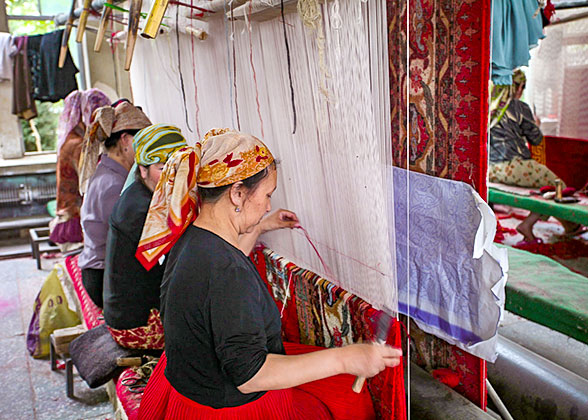 Carpet Making in Hotan